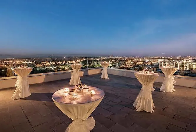 Doubletree By Hilton Topkapi