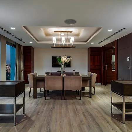 Doubletree By Hilton Topkapi Szálloda