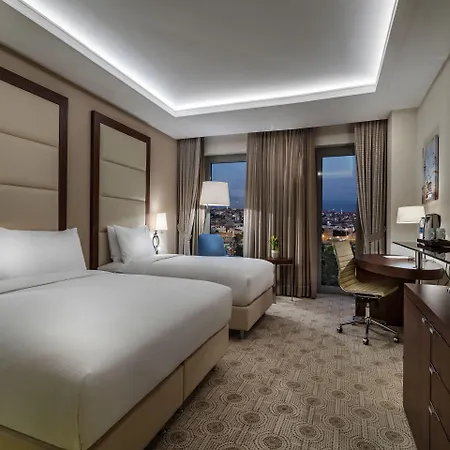 Doubletree By Hilton Topkapi Отель