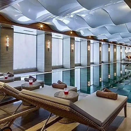 Doubletree By Hilton Topkapi