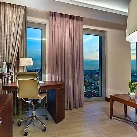 Отель Doubletree By Hilton Topkapi 5*