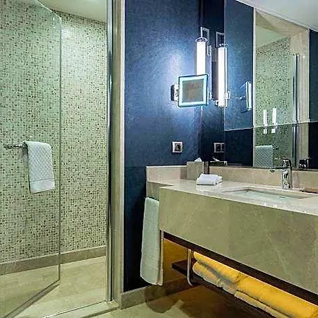 מלון Doubletree By Hilton Topkapi איסטמבול