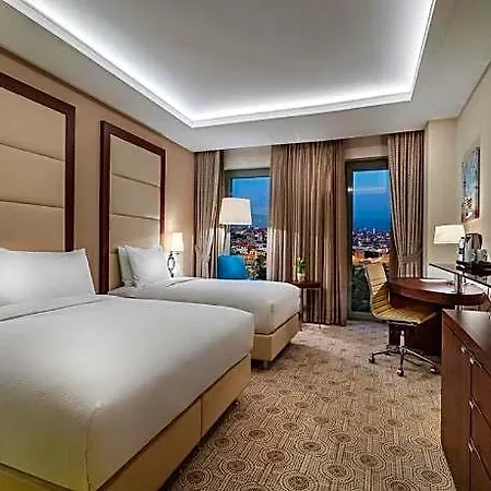 Отель Doubletree By Hilton Topkapi