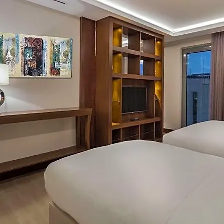 Отель Doubletree By Hilton Topkapi 5*