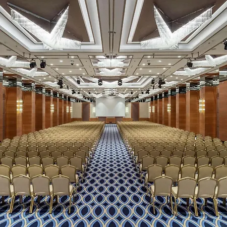 מלון Doubletree By Hilton Topkapi