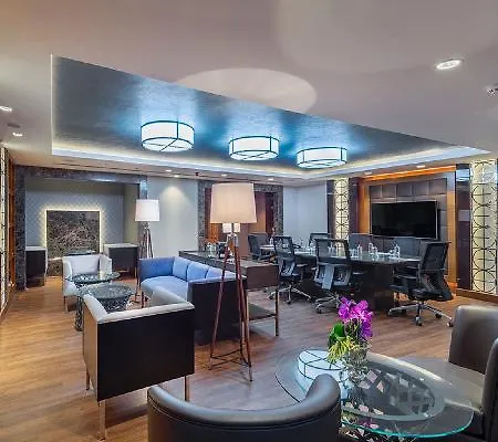 Doubletree By Hilton Topkapi Hotell 5*