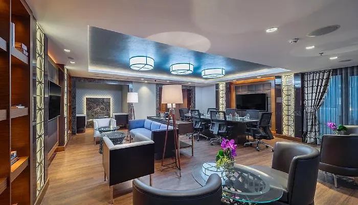 Doubletree By Hilton Topkapi Hotel 5*