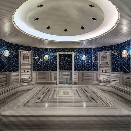 Doubletree By Hilton Topkapi