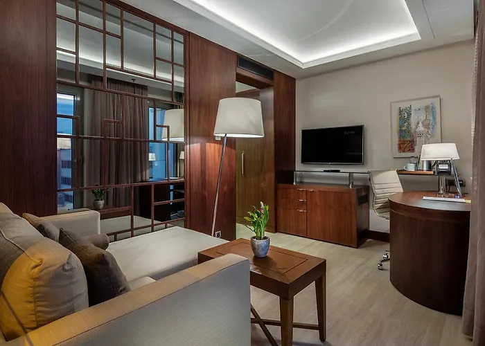 Doubletree By Hilton Topkapi Отель 5*