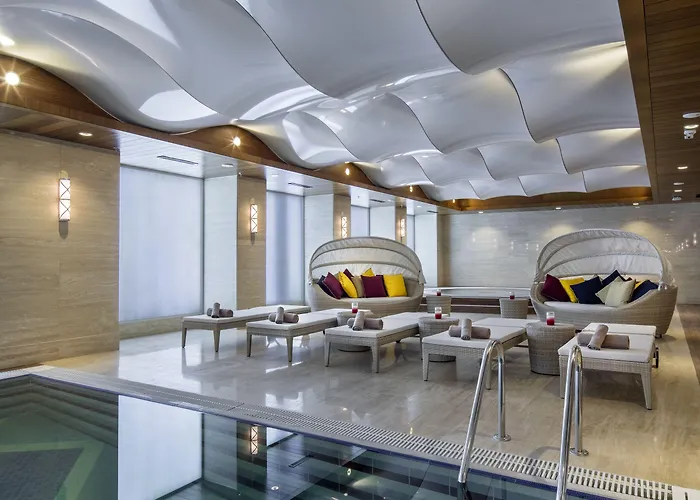 Отель Doubletree By Hilton Topkapi 5*